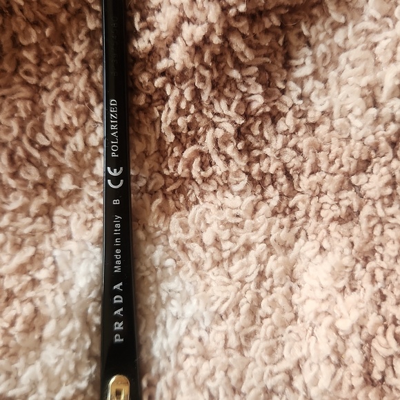 PRADA SUNGLASSES/ WORN ONCE - Picture 4 of 7